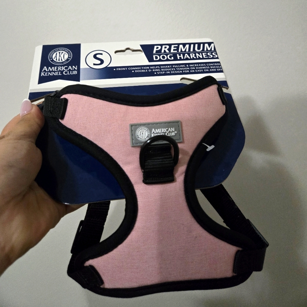 NWT American Kennel Club Pink Dog Harness